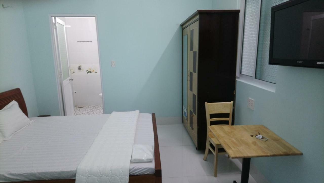Апартаменты Дом в Нгуйен Ан Нинь — 340 кв. м., спальни: 7, собственных ванных: 7 Вунгтау Экстерьер фото